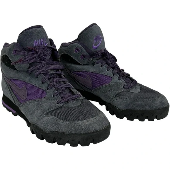 Nike boots size 8 hotsell